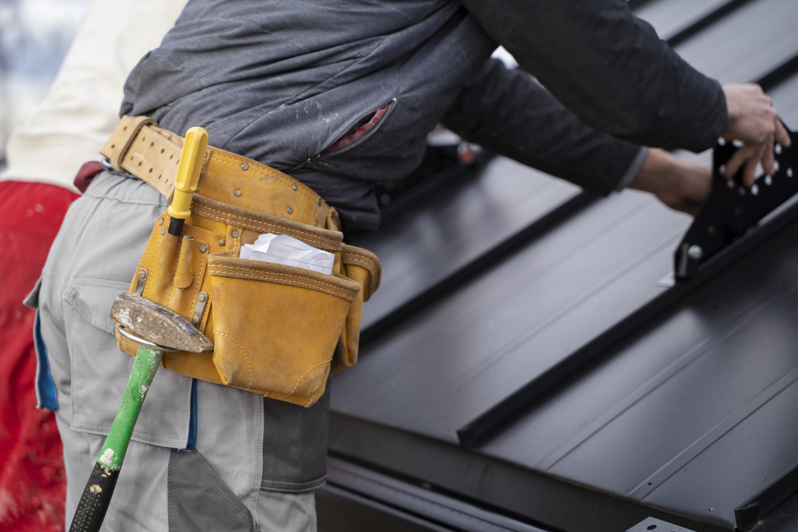 Getting Your Roof Inspected? Here’s How to Hire the Right Pro!